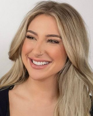 Photo of Catt Smiley, Licensed Professional Counselor Candidate in Lakewood, CO