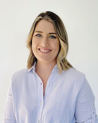 Photo of Monique Felton, Counsellor, MA, ACA-L4