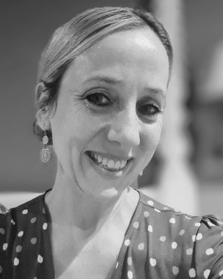 Photo of Emma Louise Keene, Psychotherapist, MA, MUKCP