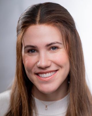 Photo of Naomi Mazlin, LMSW