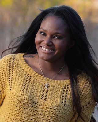 Photo of Jade Noelle Martin, Associate Marriage & Family Therapist in Roseville, CA