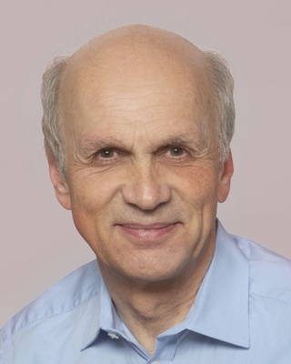 Photo of Richard Moll, MSc, MUKCP, Psychotherapist