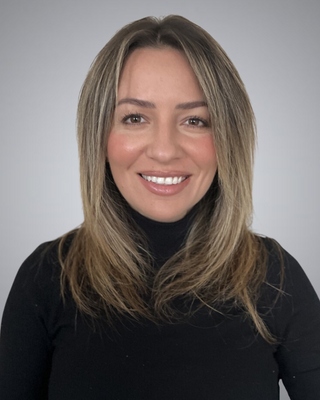 Photo of Larissa Dias, Counselor in Essex County, MA
