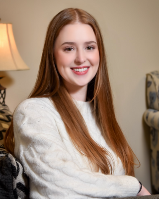 Photo of Kara Graham, Clinical Social Work/Therapist, MSW, LLMSW, RSW