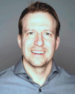 Photo of Neil B Mazur, Counsellor, CCC, CCPA, ACTA