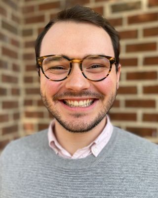 Photo of Geoffrey Dill, Resident in Counseling in Lynchburg, VA