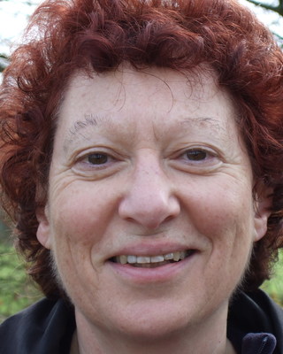 Photo of Sara Cooper, Psychotherapist, MUKCP