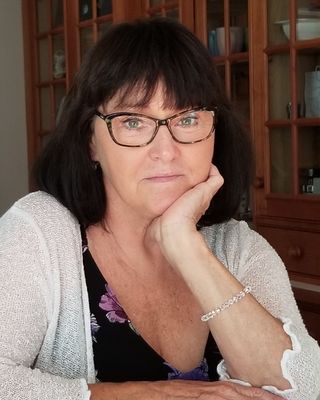 Photo of Ruth Linnen, MTS, CMHP, (c)EMDR, RP