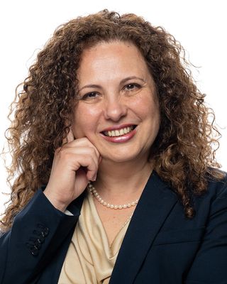 Photo of Ximena Radjenovic, Psychologist, PhD
