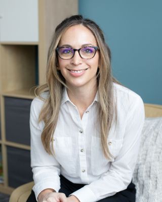Photo of Dr. Teresa Marin, Psychologist, PhD, CPsych