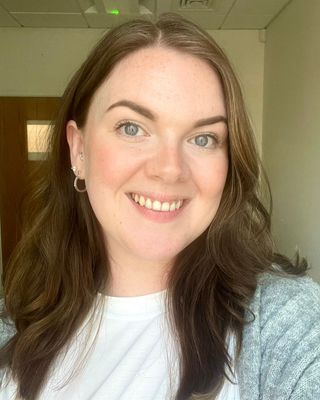 Photo of Nicola Radigan, Psychotherapist, MBABCP