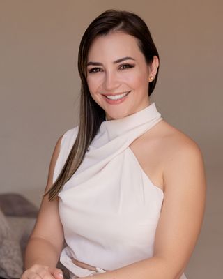 Photo of Erika Navarro, Marriage & Family Therapist, LMFT