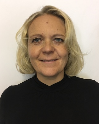 Photo of Charlotte Poole, Psychotherapist in Beckenham, England