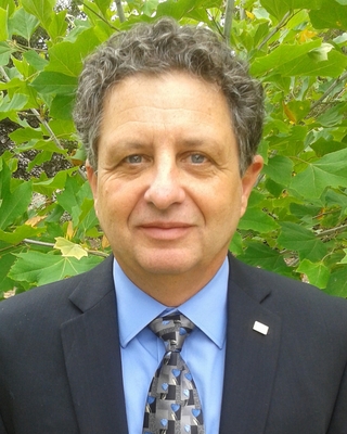 Photo of Roberto Weiss, Marriage & Family Therapist in San Diego, CA