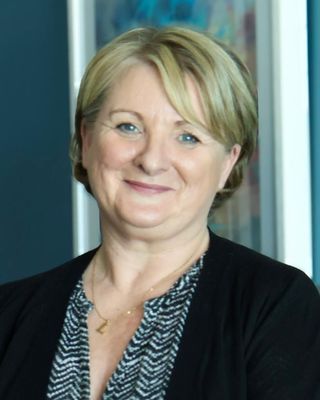 Photo of Lisa Kealy, Psychotherapist, MIACP