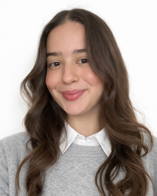 Photo of Cara Ryan, Registered Psychotherapist, RP