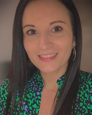 Photo of Kat Hampson, Psychotherapist, MBACP