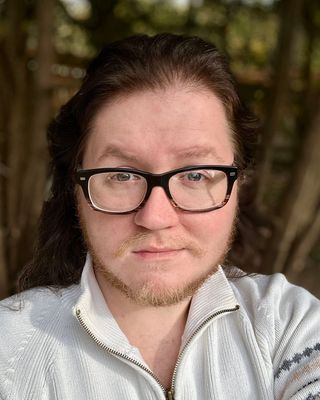 Photo of Quinn (marc) Bender, Clinical Social Work/Therapist, MSW, LLMSW
