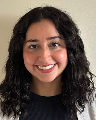 Photo of Bruna Madrona, Psychologist, MSc, MPSI