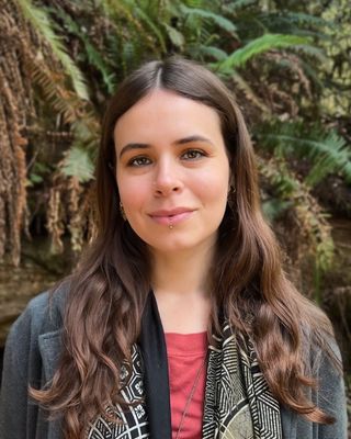 Photo of Raina MacDonell, Pre-Licensed Professional