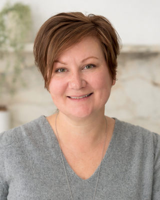 Photo of Erin Clarke, Registered Social Worker, MSW, RSW