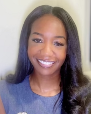 Photo of Teanika Chamberlain, Clinical Social Work/Therapist, LCSW