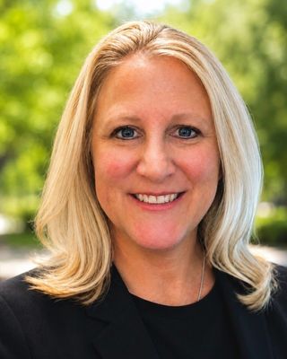 Photo of Lambra Lewellen, Clinical Social Work/Therapist, LCSW