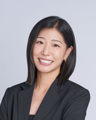 Photo of Rachelle Lee, Counselor, MA, LMHCA