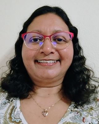 Photo of Eroshi Weier, Marriage & Family Therapist, LMFT, LPC