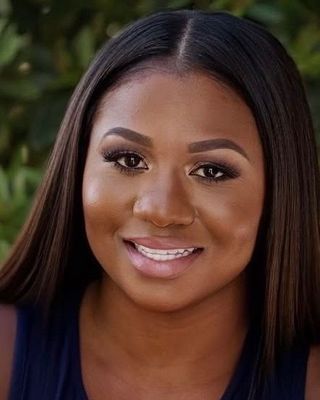 Photo of Dominique Bowie, Clinical Social Work/Therapist, LMSW