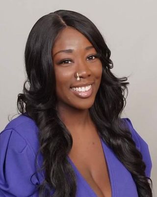 Photo of Asha Pearson, Clinical Social Work/Therapist, LSW