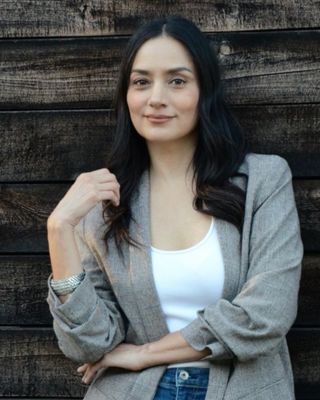 Photo of Yanscy Flores, Clinical Social Work/Therapist, LCSW