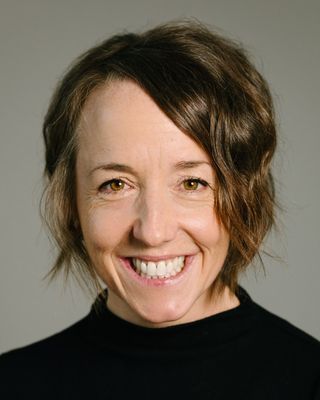 Photo of Stephanie Logan, Registered Psychotherapist (Qualifying), MSc, MACP