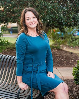 Photo of Leigh Ann Fernandez, Licensed Clinical Mental Health Counselor, MA, LCMHCS