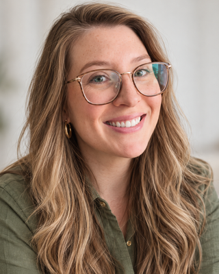 Photo of Stephanie Kelly, Clinical Social Work/Therapist, LCSW-C, LICSW