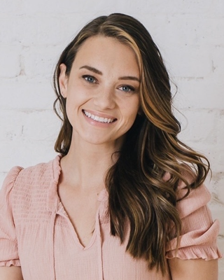 Photo of Nicole Booth, Clinical Social Work/Therapist, LCSW