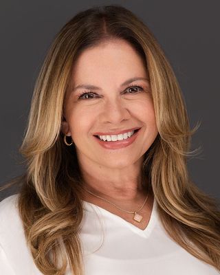 Photo of Dr. Caryn Watsky -Scileppi, Psychologist, PhD