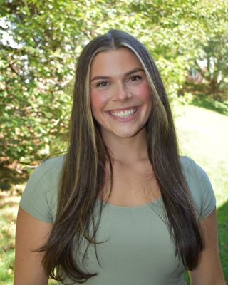 Photo of Sara Nastasi, Pre-Licensed Professional