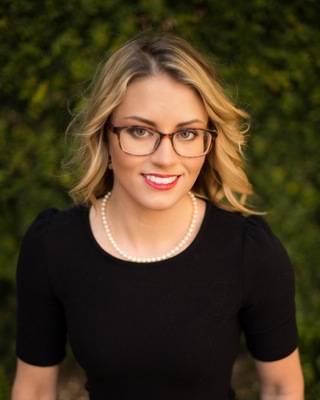 Photo of Lindsay Rae Trent, Psychologist in Palo Alto, CA