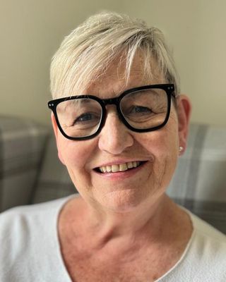 Photo of Julie Lesslie, Counsellor, MBACP
