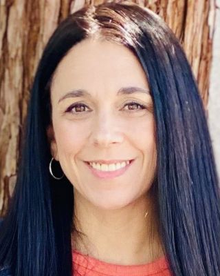 Photo of Nicole Quintal, Licensed Professional Clinical Counselor, LPCC