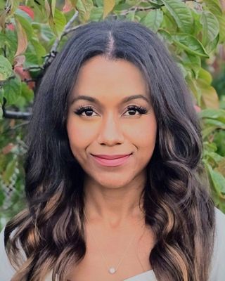 Photo of Kenisha Dueck, Counsellor, MDiv , CCC