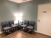 Gallery Photo of Dr. Heilman's Waiting Room.