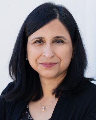 Photo of Mehnaz Rafat, Registered Social Worker, MSW, RSW