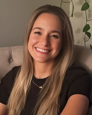 Photo of Kelly McIntyre, Clinical Social Work/Therapist, LCSW
