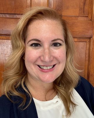 Photo of Liz Walter, Clinical Social Work/Therapist, LCSW