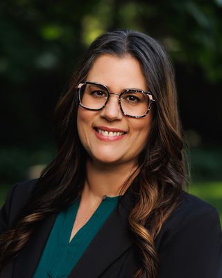 Photo of Magda Perillo, Clinical Social Work/Therapist, LCSW, CCS