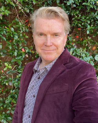 Photo of Sean Kennedy, Pre-Licensed Professional, Sean Kennedy, MA, RMHCI
