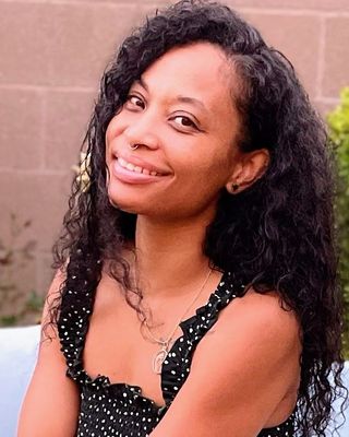 Photo of Shavonne James, LCSW, Clinical Social Work/Therapist