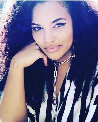 Photo of Brunelle Ruddock, Psychotherapist, MSc, MBABCP